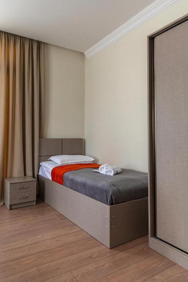 Cliff House Hotel Kazbegi Kültér fotó