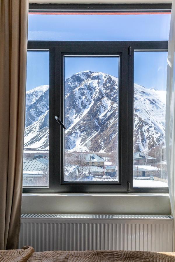 Cliff House Hotel Kazbegi Kültér fotó