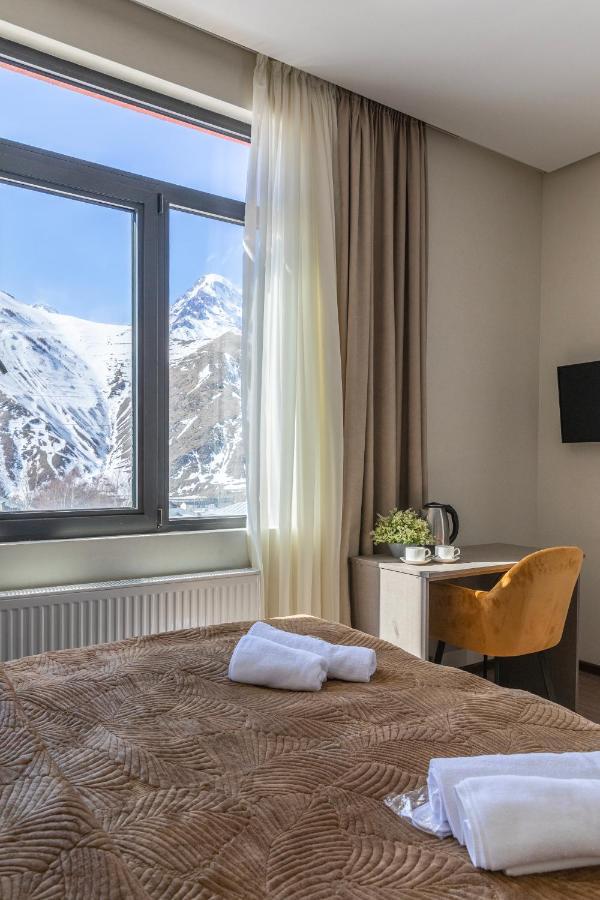 Cliff House Hotel Kazbegi Kültér fotó