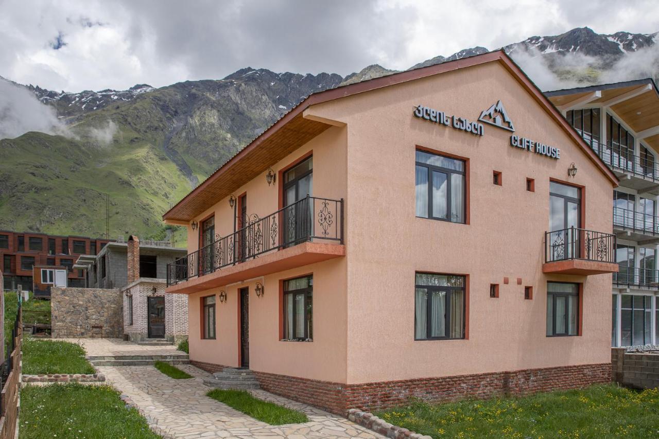 Cliff House Hotel Kazbegi Kültér fotó