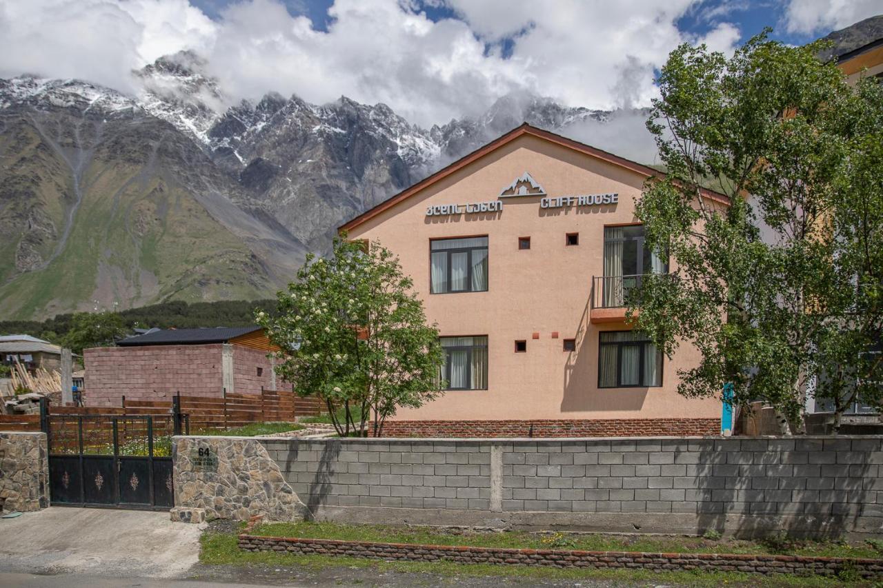 Cliff House Hotel Kazbegi Kültér fotó